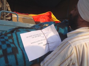 Flood Relief Distribution at Makwal